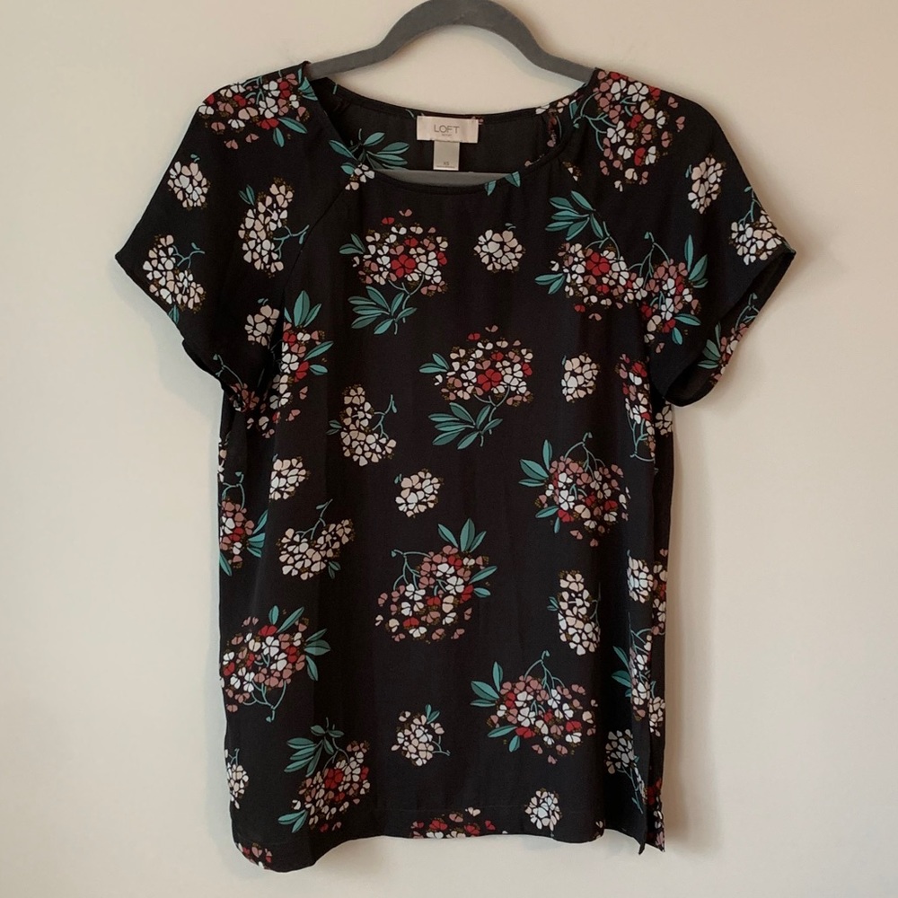 Loft Floral Short-Sleeve Blouse Size XS